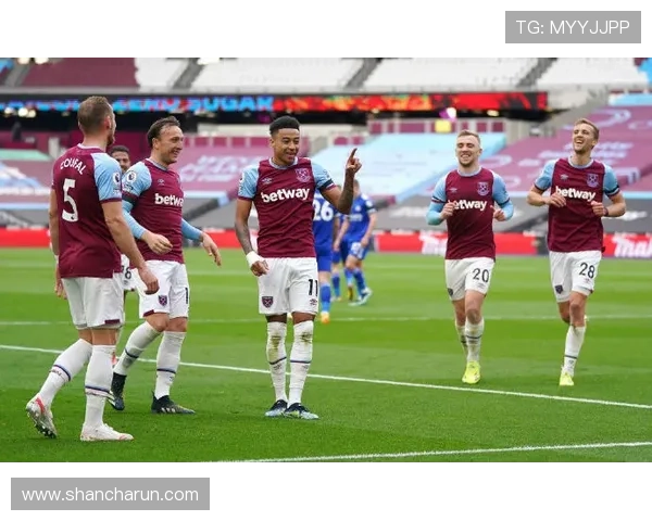 利物浦内部矛盾风暴正在酝酿中 利物浦内部矛盾风暴正在酝酿中